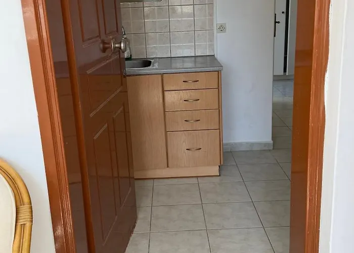 Tilde By The Square, *